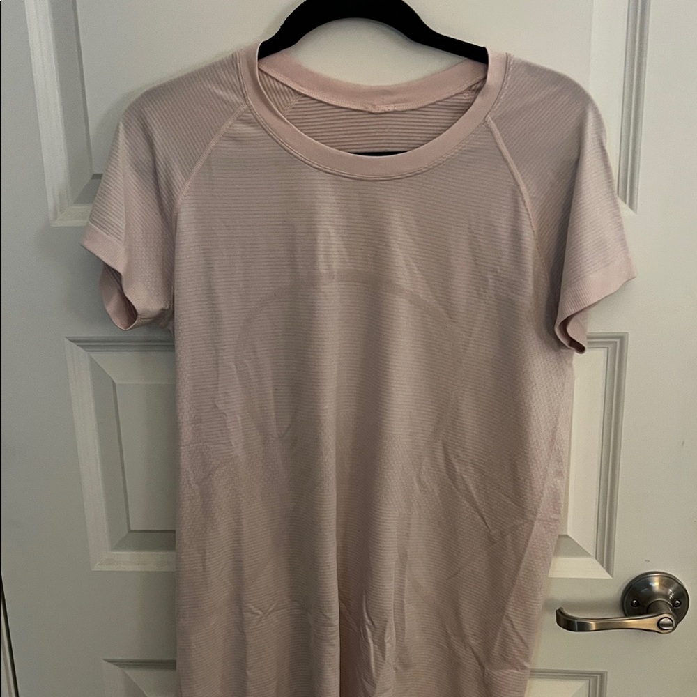 Lululemon swiftly tech 2.0 hip length top